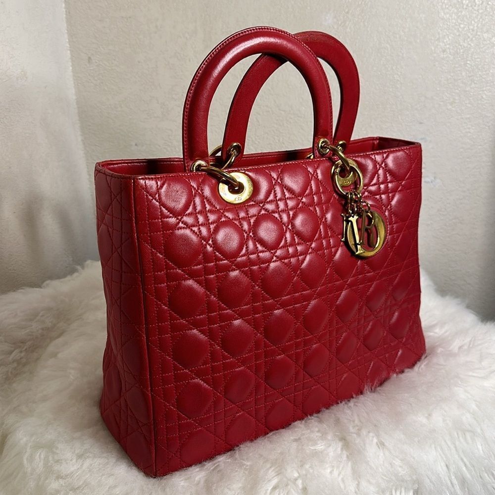 💯Authentic CHRISTIAN DIOR
Lambskin Cannage Large Lady Dior🍀 - Picture 15 of 17